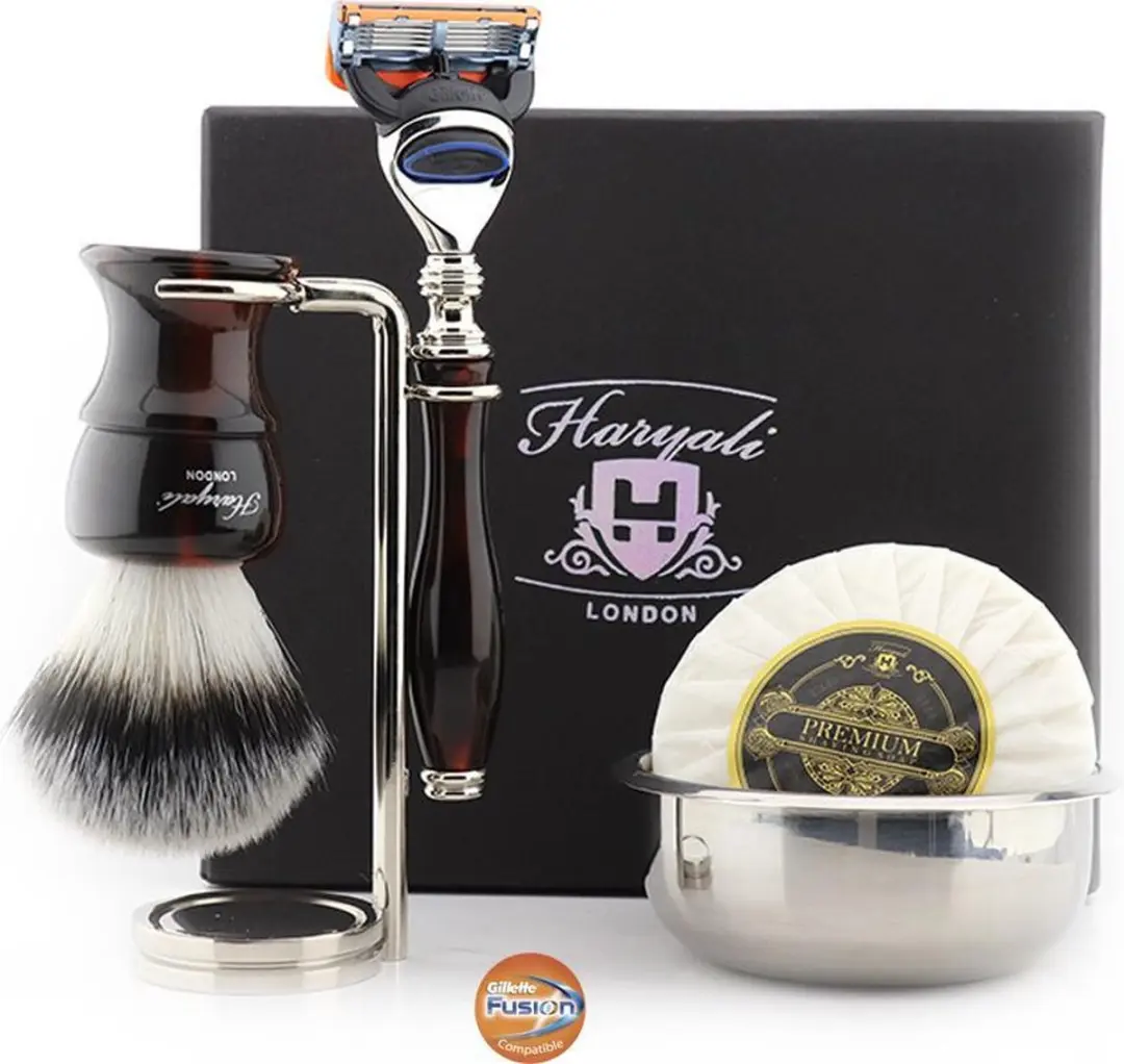 Haryali London Scheerset