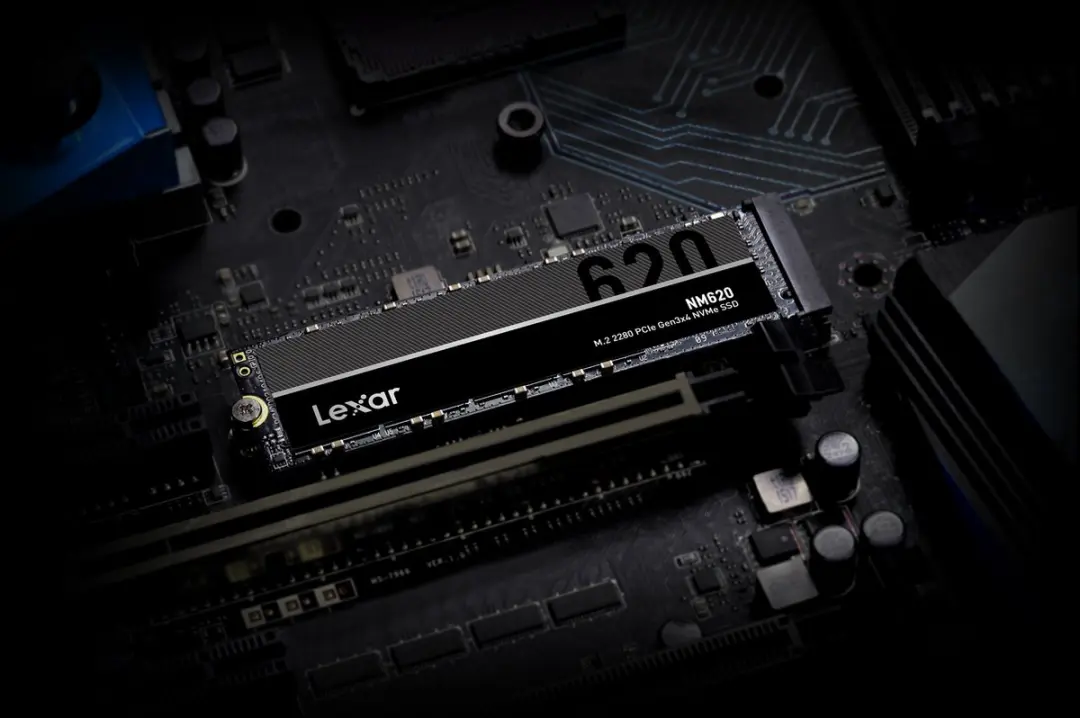 Lexar NM620 M.2 2280 SSD 1TB - Zwart