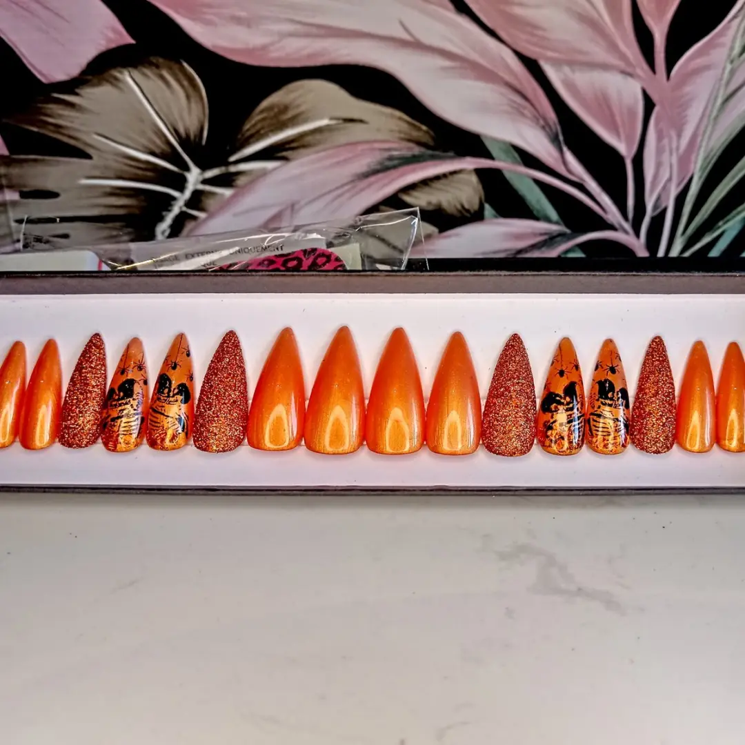 SD Press on Nails No. 124 Pumpkin Spice XL Stiletto - 20 Stuks