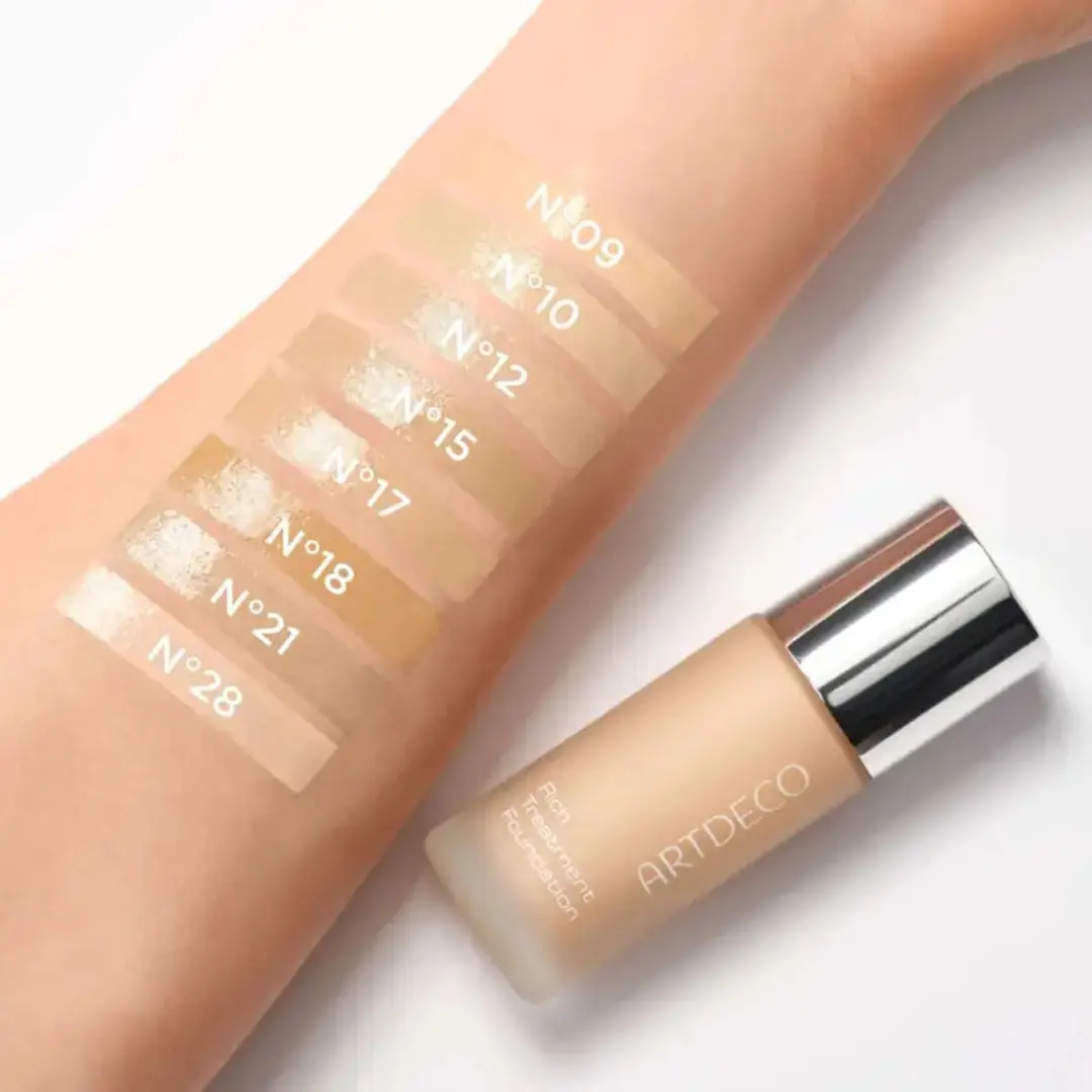 Artdeco Rich Treatment Foundation 17 Creamy Honey - 20ml