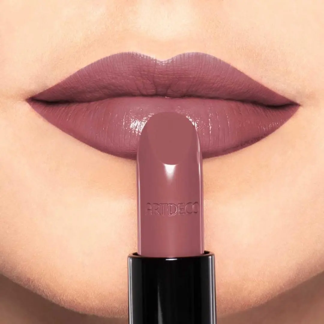 Artdeco Perfect Color Lipstick 820 Creamy Rosewood - 4g