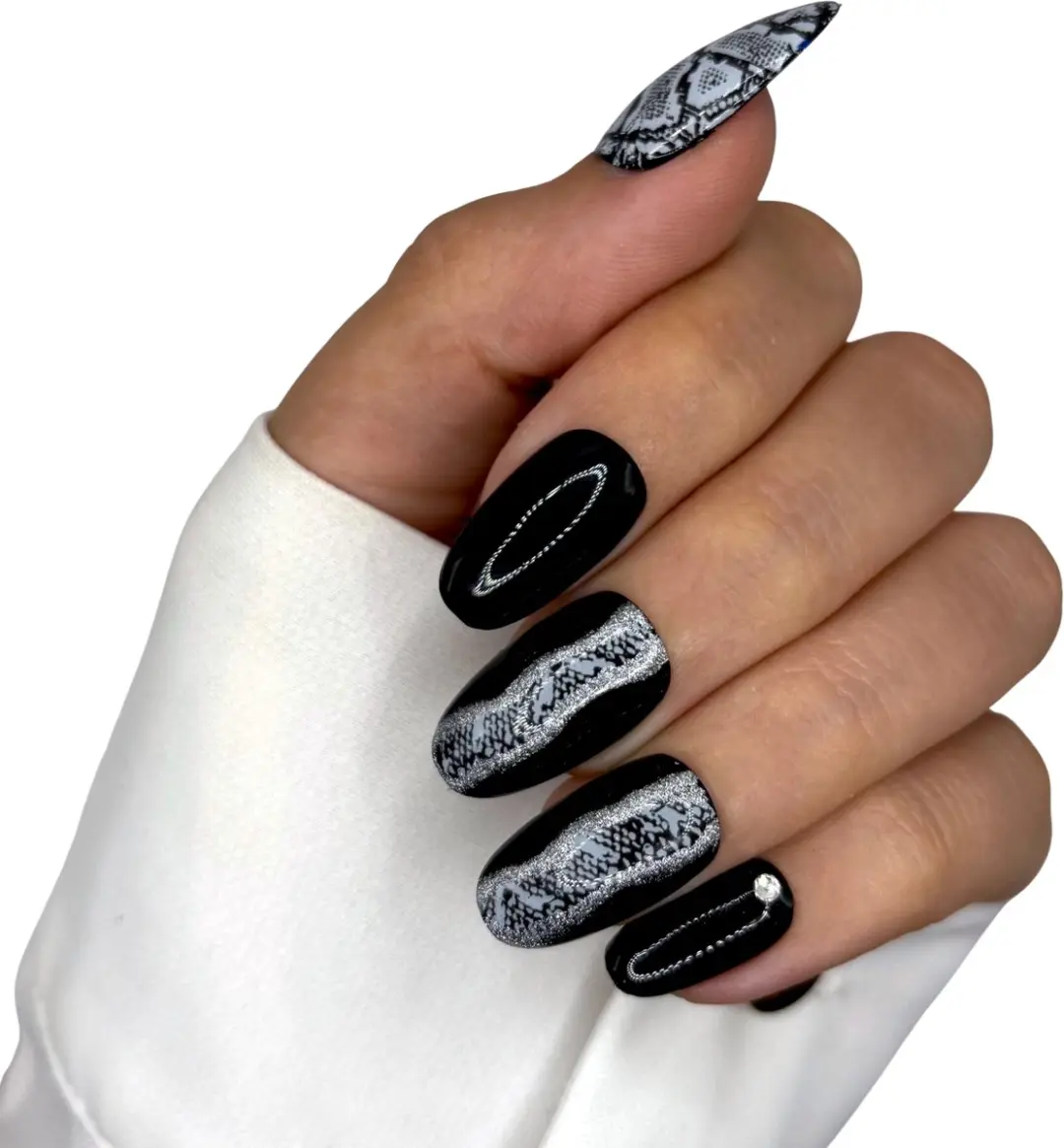 SD Press on Nails No. 52 Anaconda Nagelset