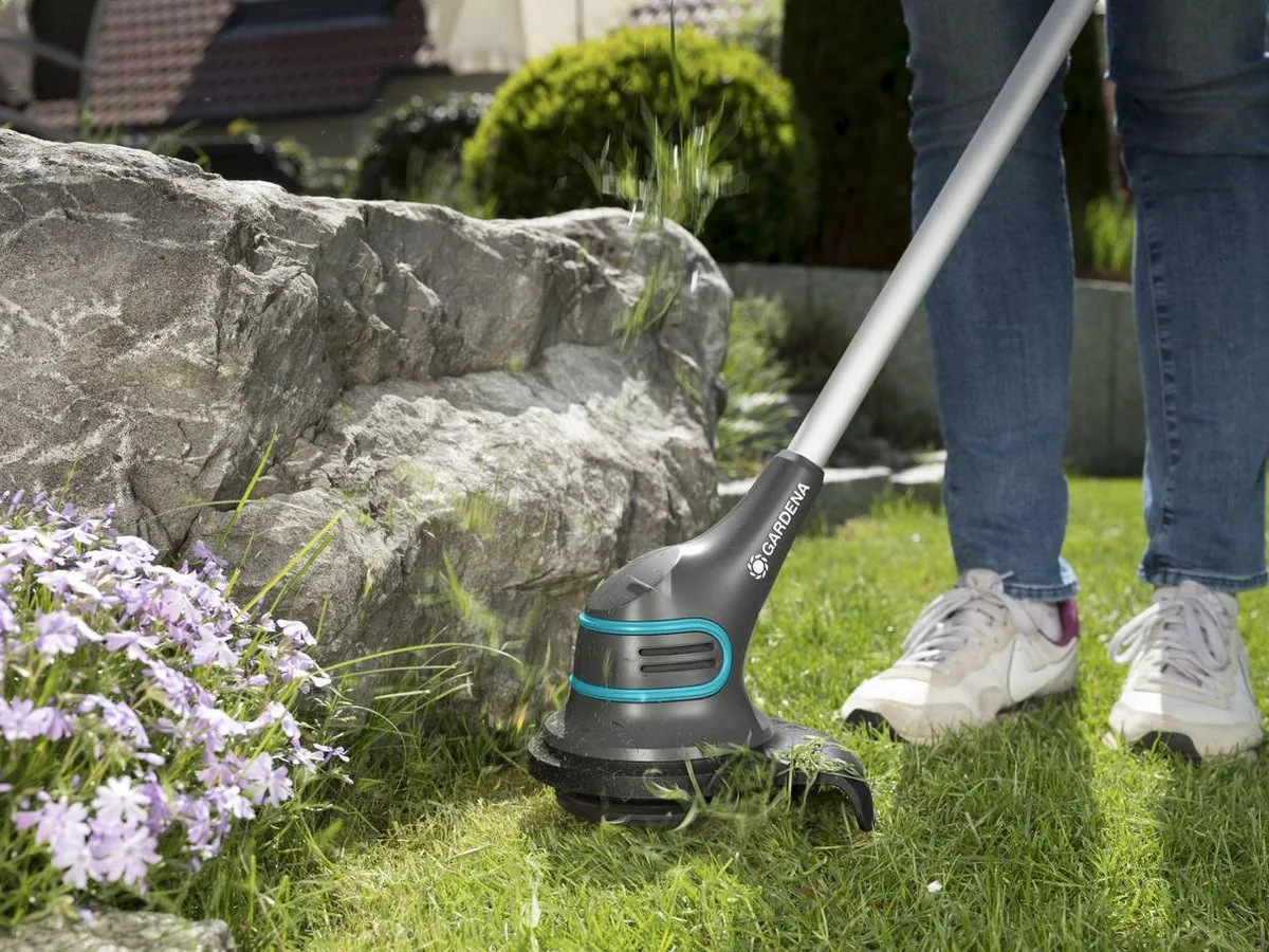 Gardena Accu Trimmer SmallCut Li-23R 230mm - 15W
