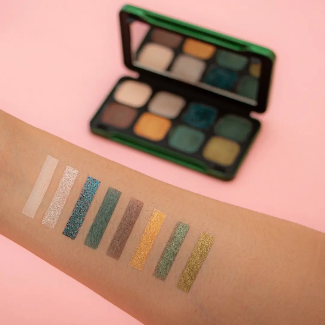 Makeup Revolution Forever Flawless Dynamic Eyeshadow Palette - 8 Kleuren - afbeelding 6 van 6