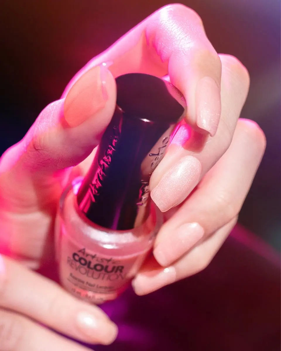 Artistic Nail Design Colour Revolution 'Oh, So Vague!' Nagellak 15ml - Zacht Roze Parelmoer