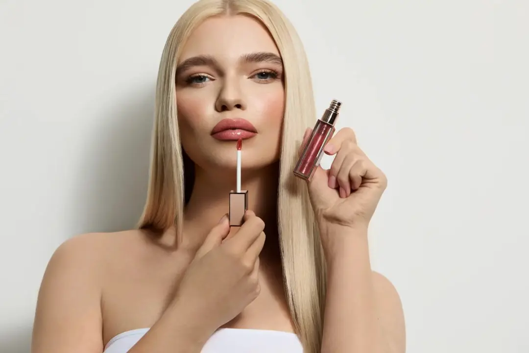 Sosu Shimmer Lip Glaze Rose Gold 6ml