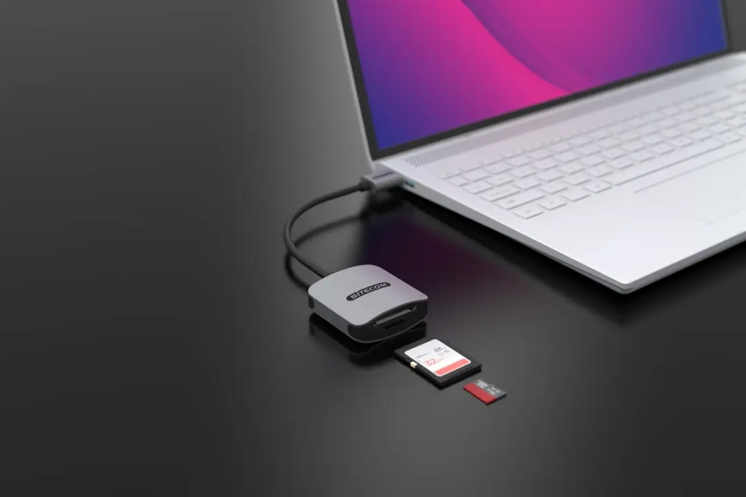 Sitecom MD-1009 USB Card Reader UHS II - Zilver