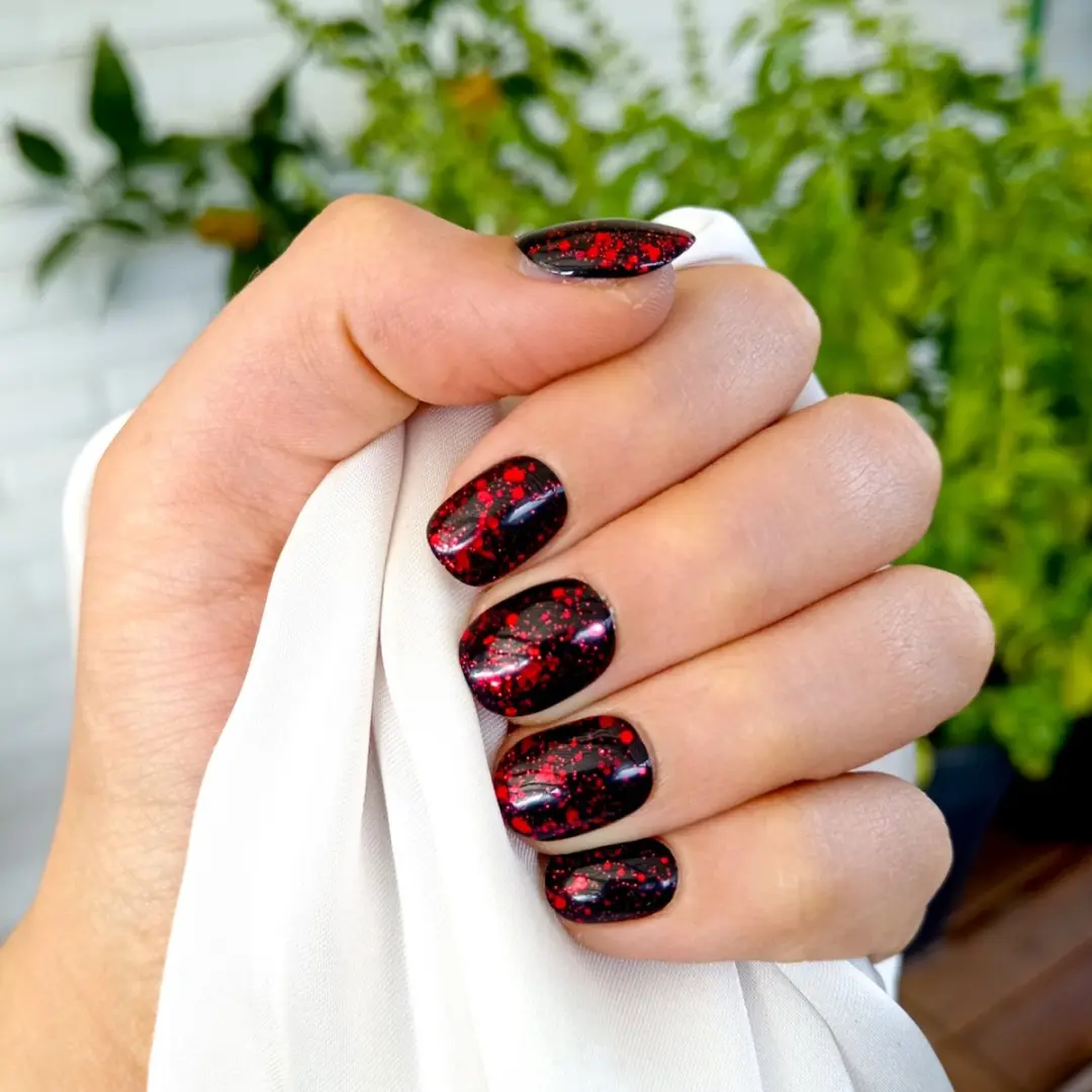 SD Press on Nails Zwart Glitter Rood Nagelset