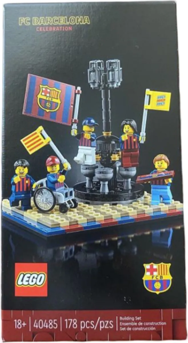 LEGO FC Barcelona Celebration 40485 - 158 Stukken - 5 Minifiguren - afbeelding 3 van 5