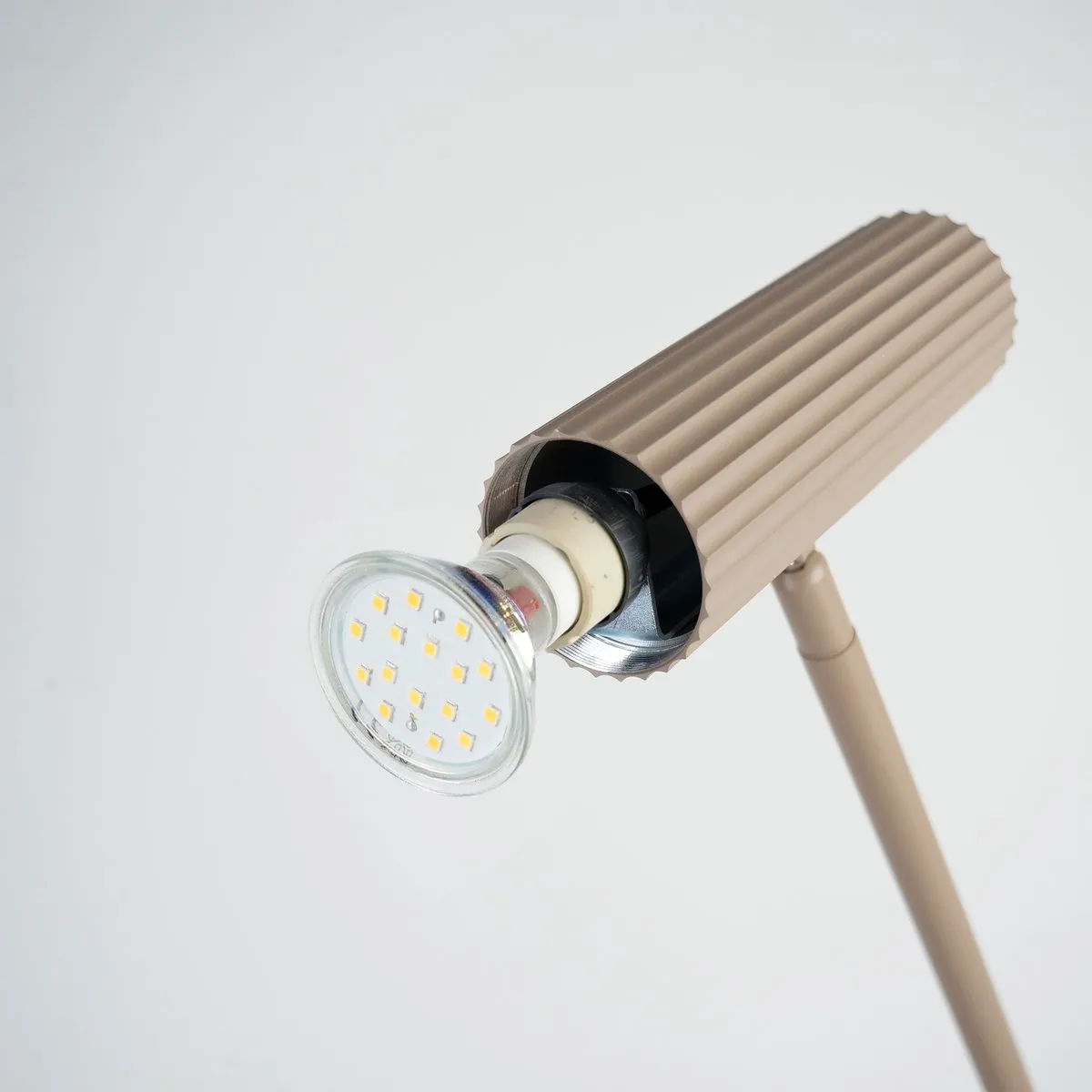 Eglo Caminia Vloerlamp GU10 - 158,5 cm - Zandkleur/Beige/Goud