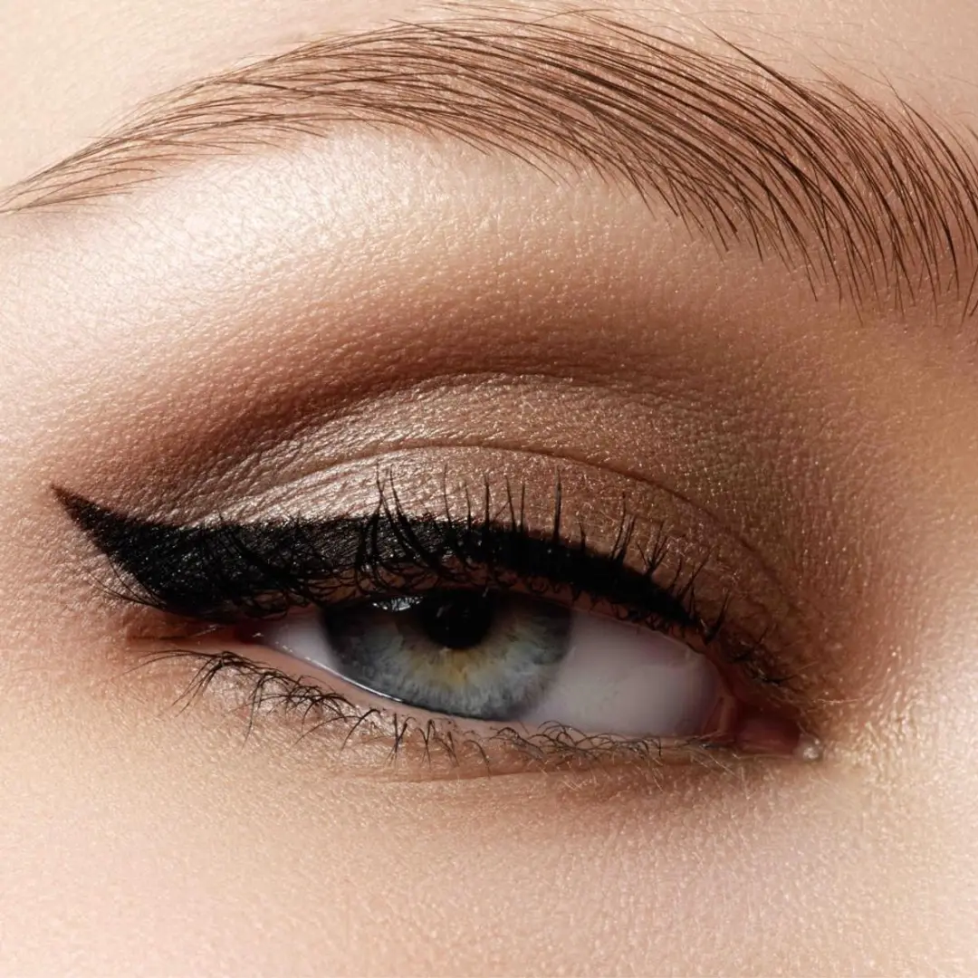 BeMineral Eyeshadow Glimpse Walnut Taupe - 1.6 g