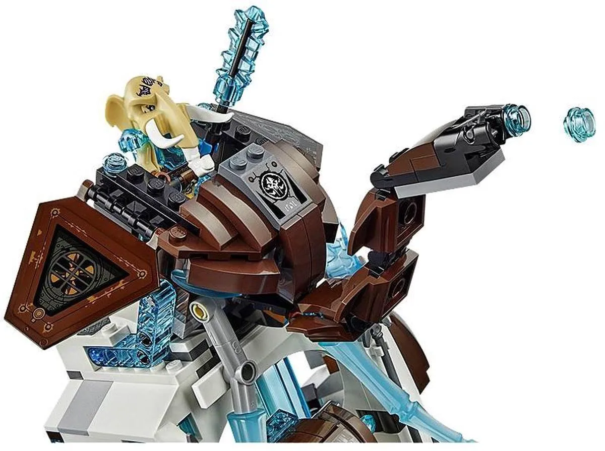 LEGO Chima 70226 Bevroren Mammoetvesting - 5 Minifiguren