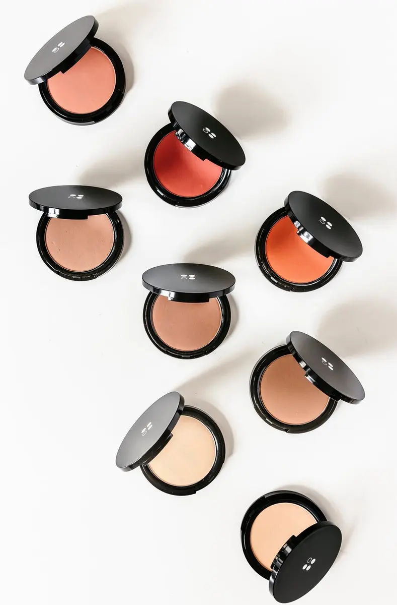 RainPharma All You Need Dare Minerale Make-up - 13g - Vegan Blush & Foundation - afbeelding 6 van 6