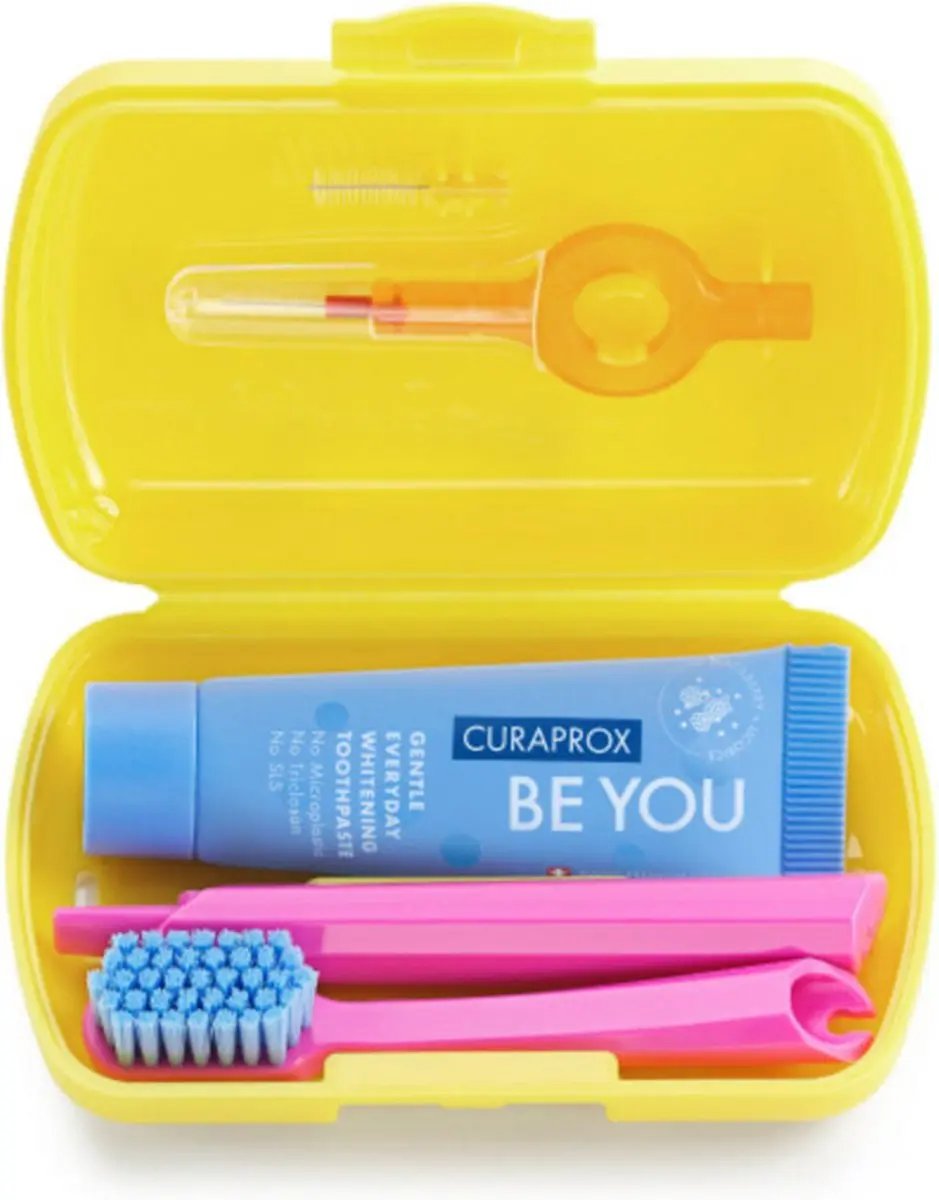 Curaprox Reisset