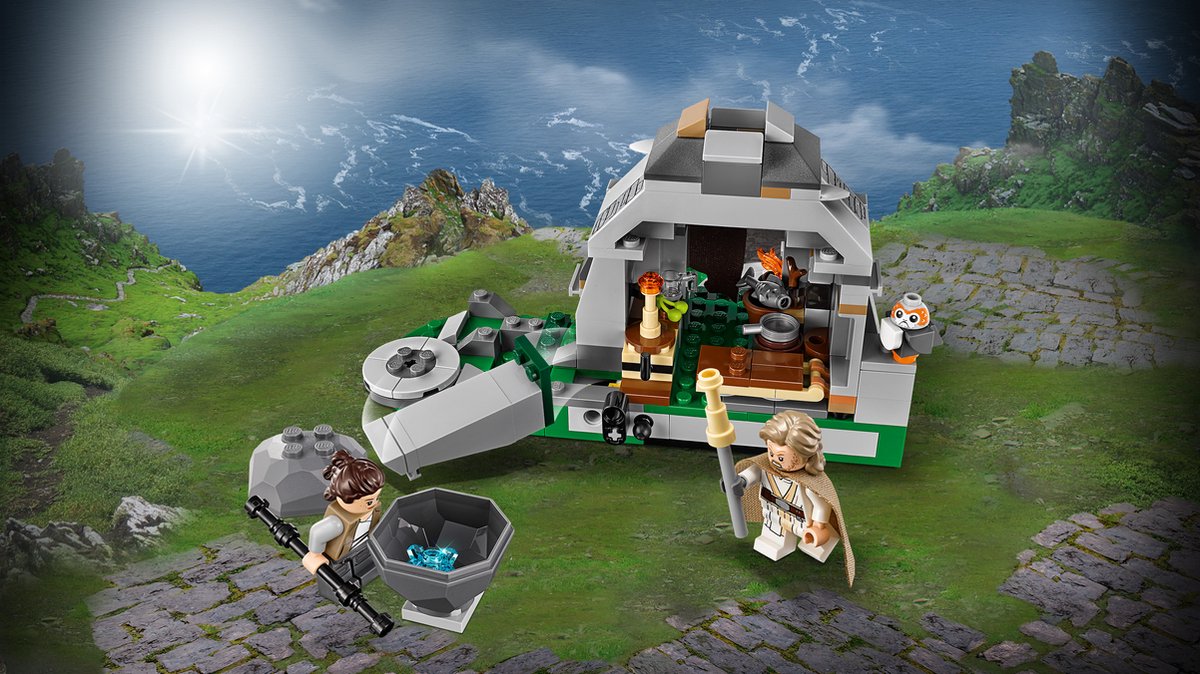 LEGO Star Wars Ahch-To Island Training - 75200