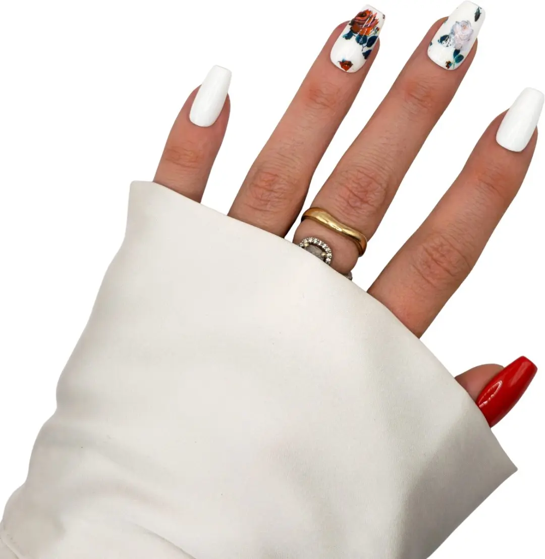 SD Press on Nails B-64 Medium Coffin Nagelset - 20 Stuks - Rood/Wit Roosjes