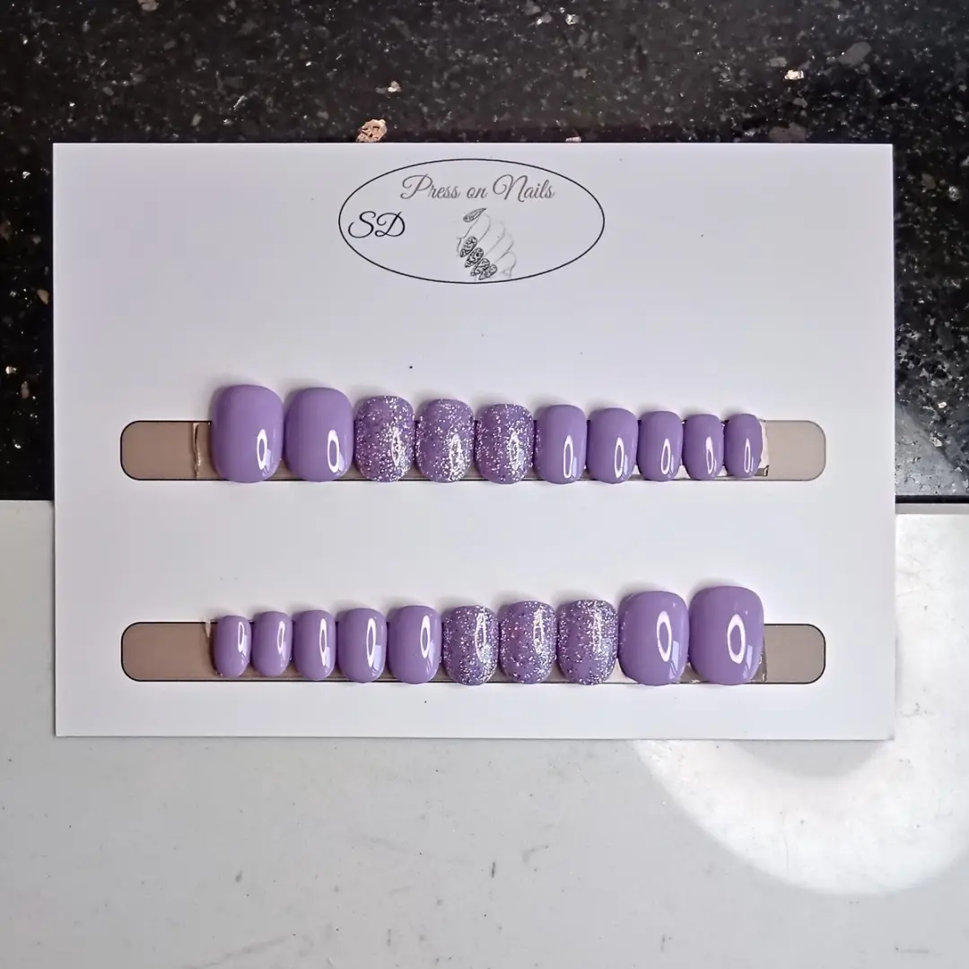 SD Press on Nails B-24 Plaknagels Lilapaars Glitter - 20 Stuks
