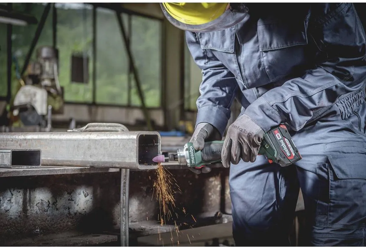 Metabo GVB 18 LTX BL Accuslijpmachine 11mm - Metaal
