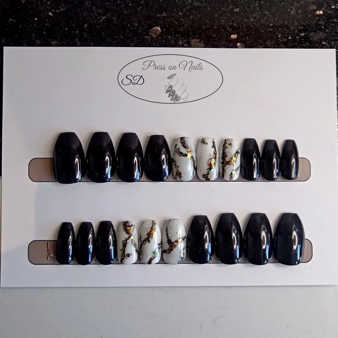 SD Press on Nails Zwarte Marble Plaknagels Medium Ballerina - 50g - afbeelding 6 van 6