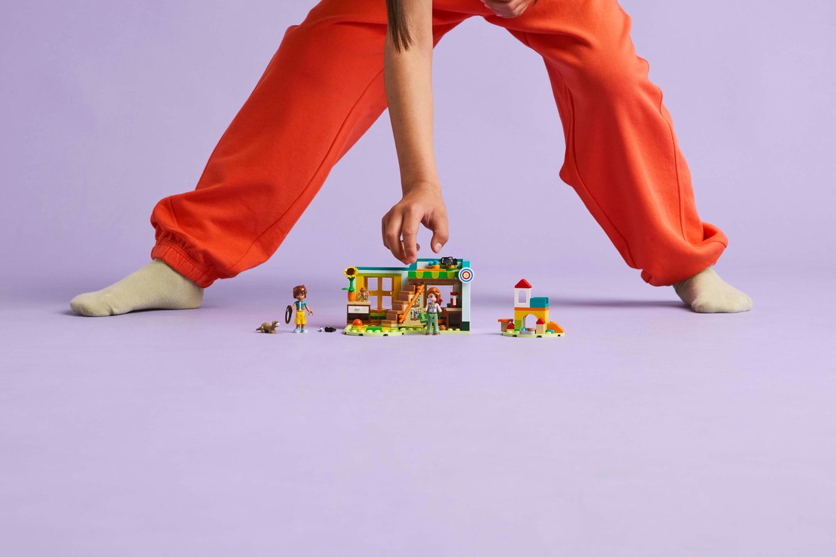 LEGO Friends Autumns kamer Bouwpakket met Creatief Speelgoed voor Meisjes - 42646