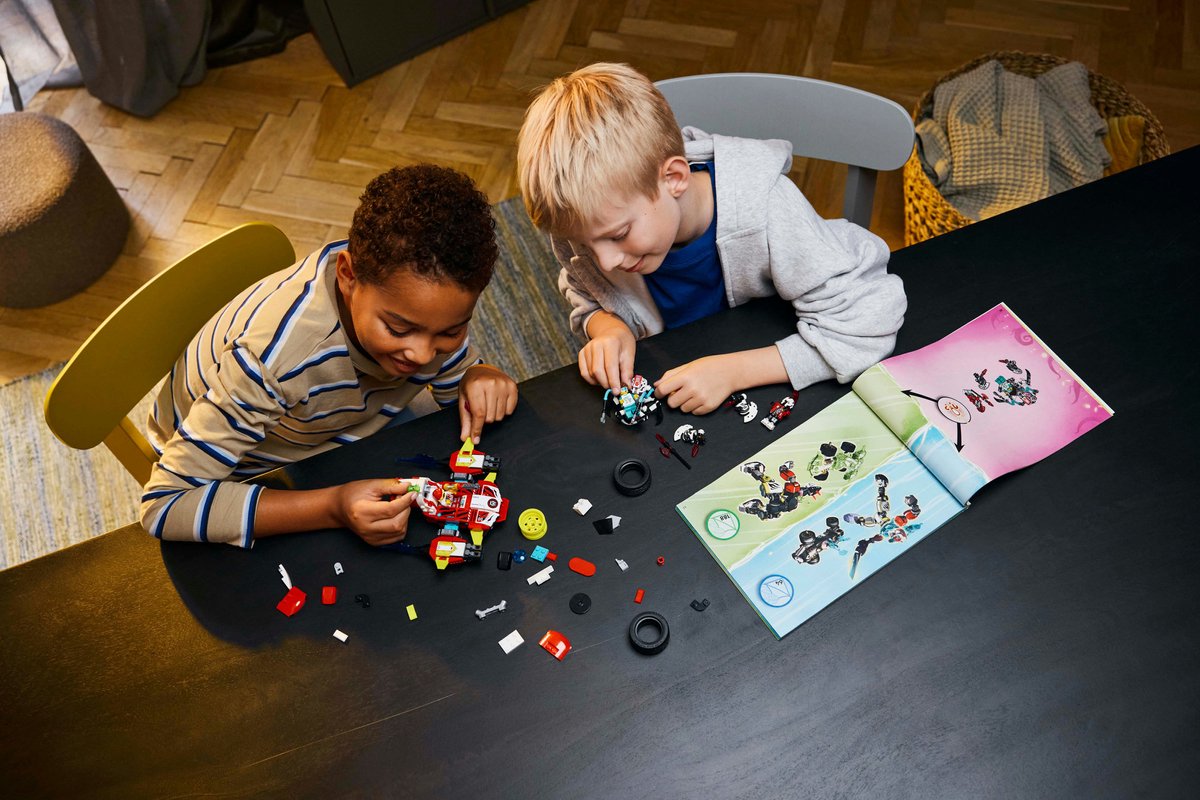 LEGO DREAMZzz™ Coopers tijgermecha en Zero's hot rod auto - 71497