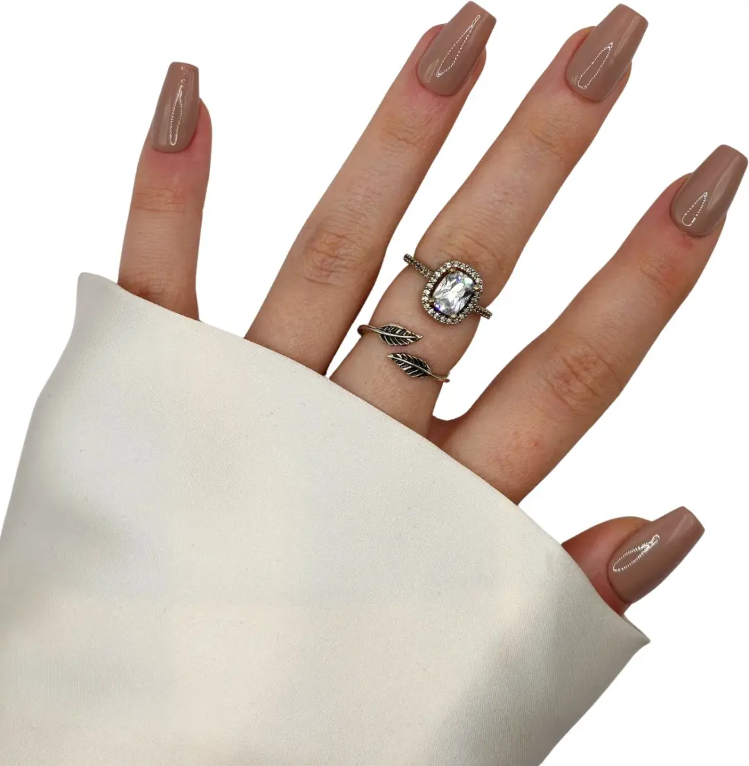 SD Press on Nails B-208 Plaknagels - 20 Stuks - Nude - Medium Coffin