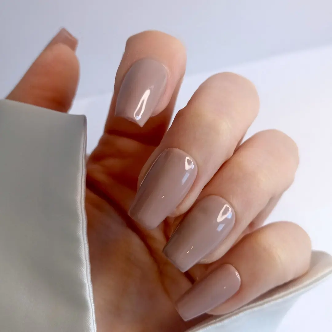 SD Press on Nails B-208 Plaknagels - 20 Stuks - Nude - Medium Coffin
