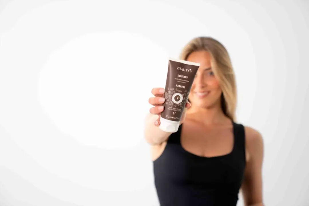 Vitality's Espresso Colouring Mask Bruin 200ml