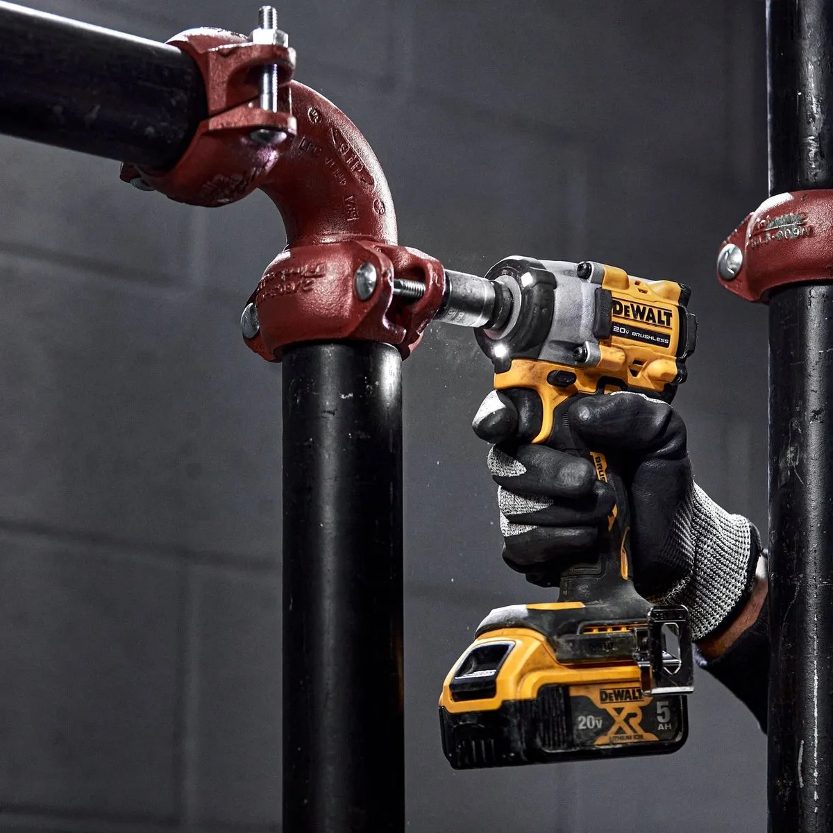 DeWalt DCF921NT Slagmoersleutel 406Nm 18V XR - TSTAK