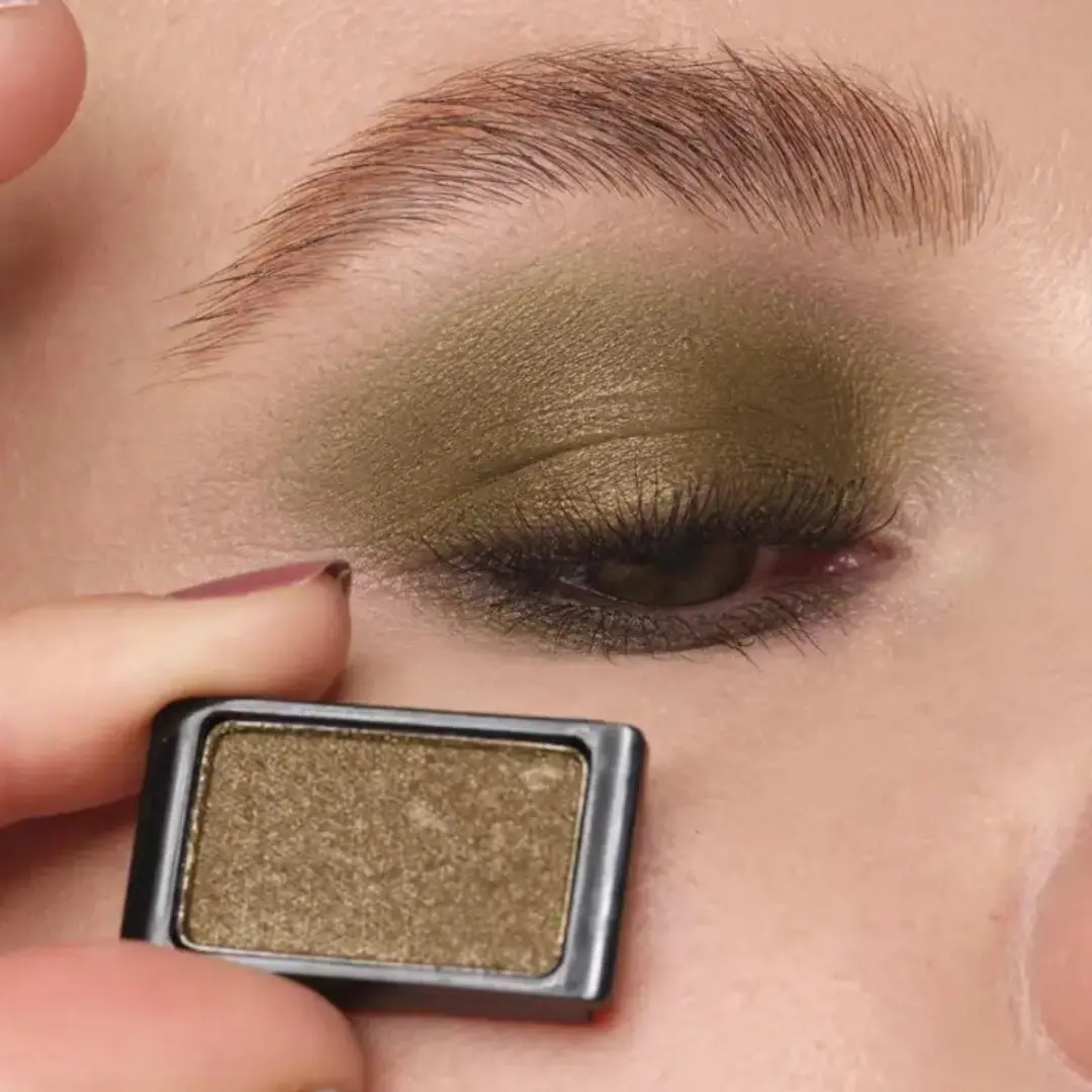 Artdeco Eyeshadow Pearl 0.8G - Pearly Brown Olive - afbeelding 6 van 6