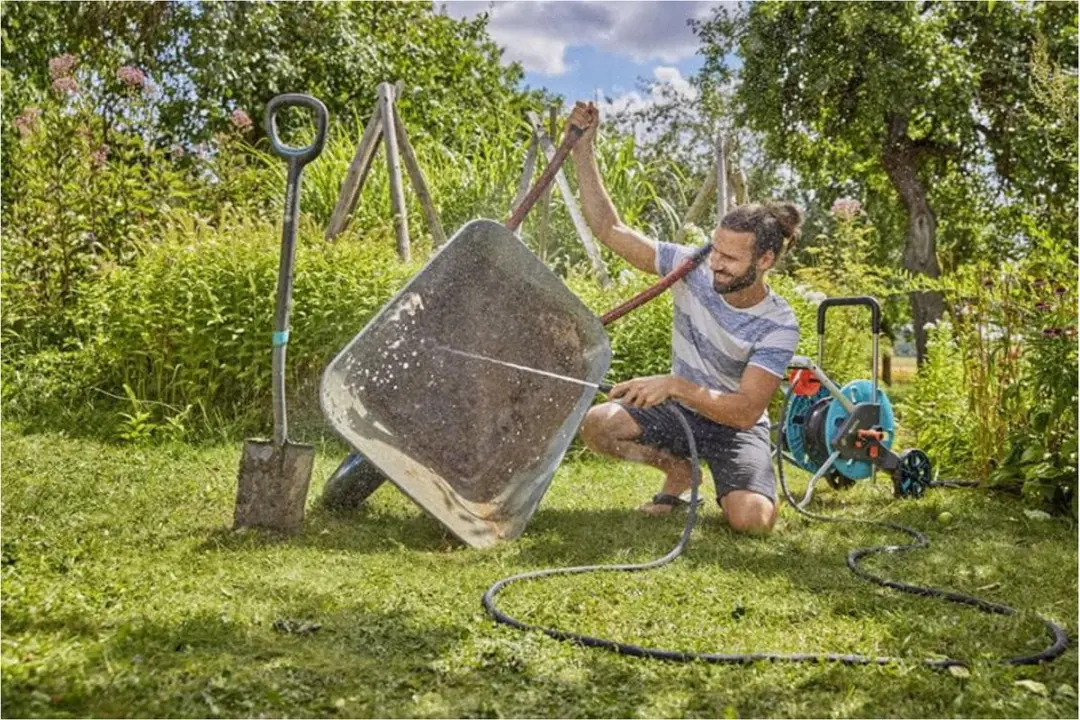 Gardena Liano Textielslang 20m - Set met reinigingsspuit