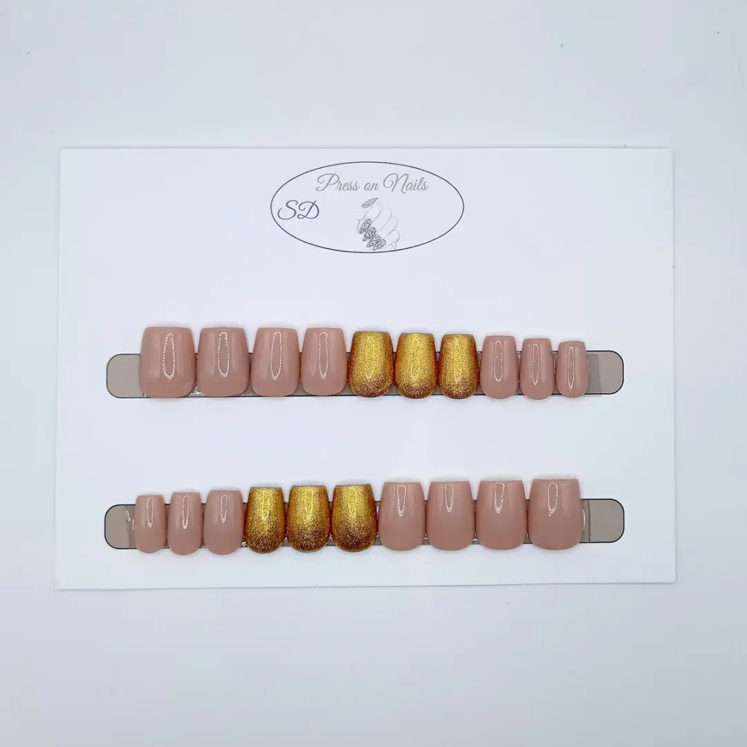 SD Press on Nails B-128 Nude Goud Plaknagels - 20 Stuks - XS Coffin