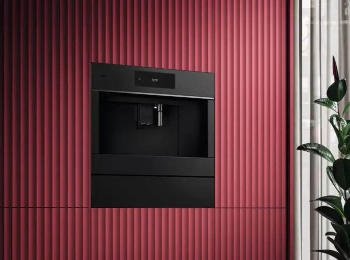 AEG NKC8N7T Serie 8000 Inbouw Koffiemachine - 15 Programma's - Zwart