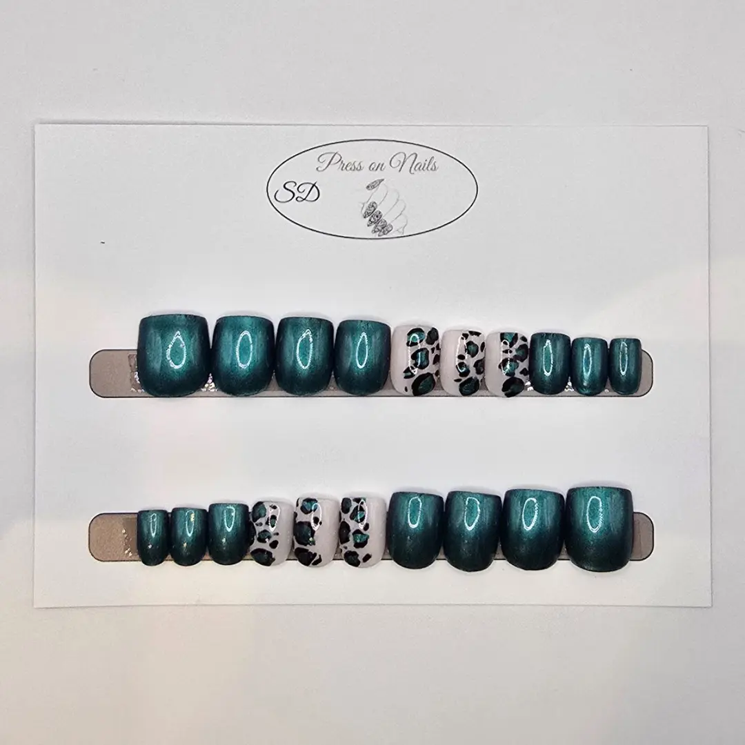 SD Press on Nails B255 Plaknagels - Groenblauw Leopard - 20 Stuks