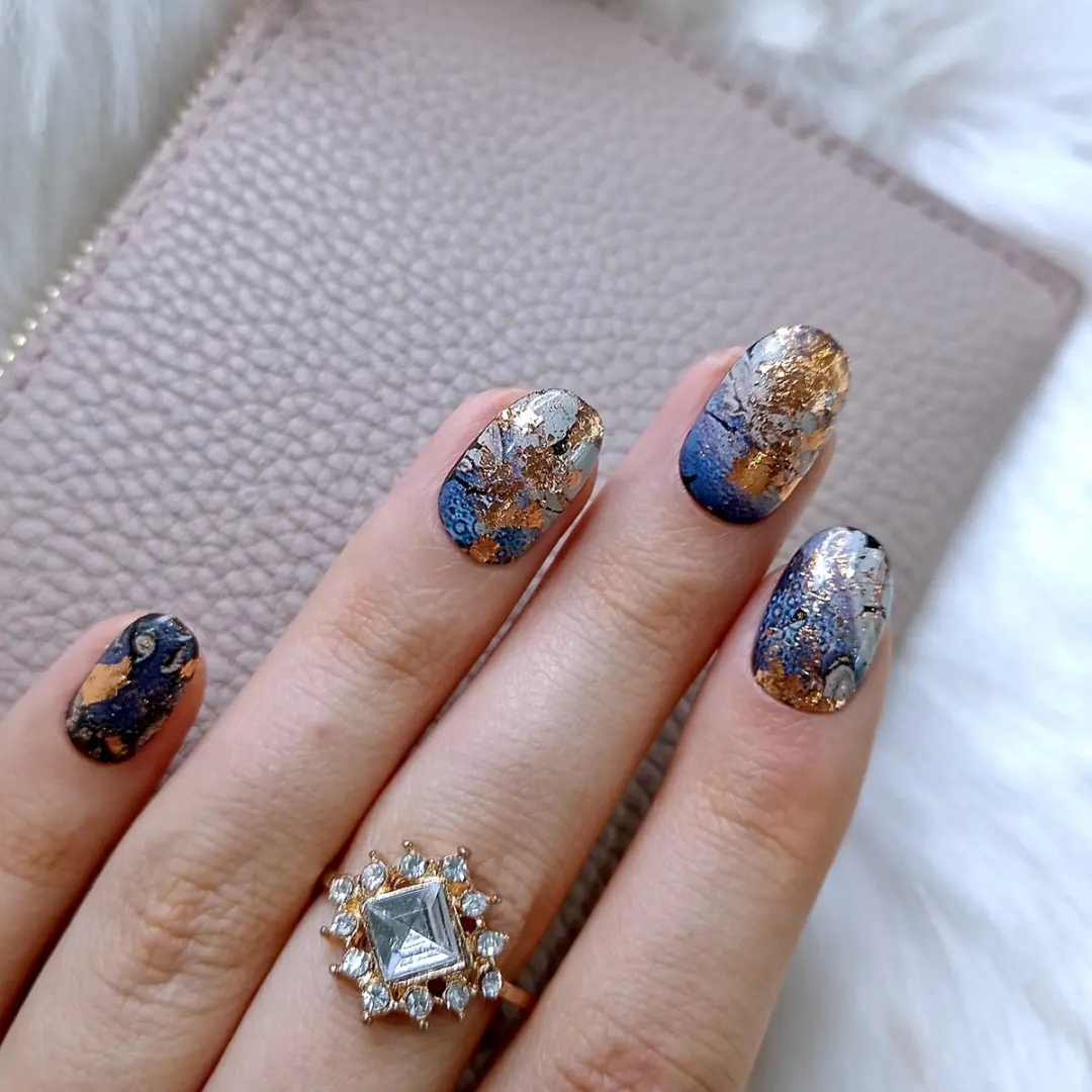 SD Press on Nails No. 82 Sacrifice Plaknagels - 20 Stuks - Blauw/Goud