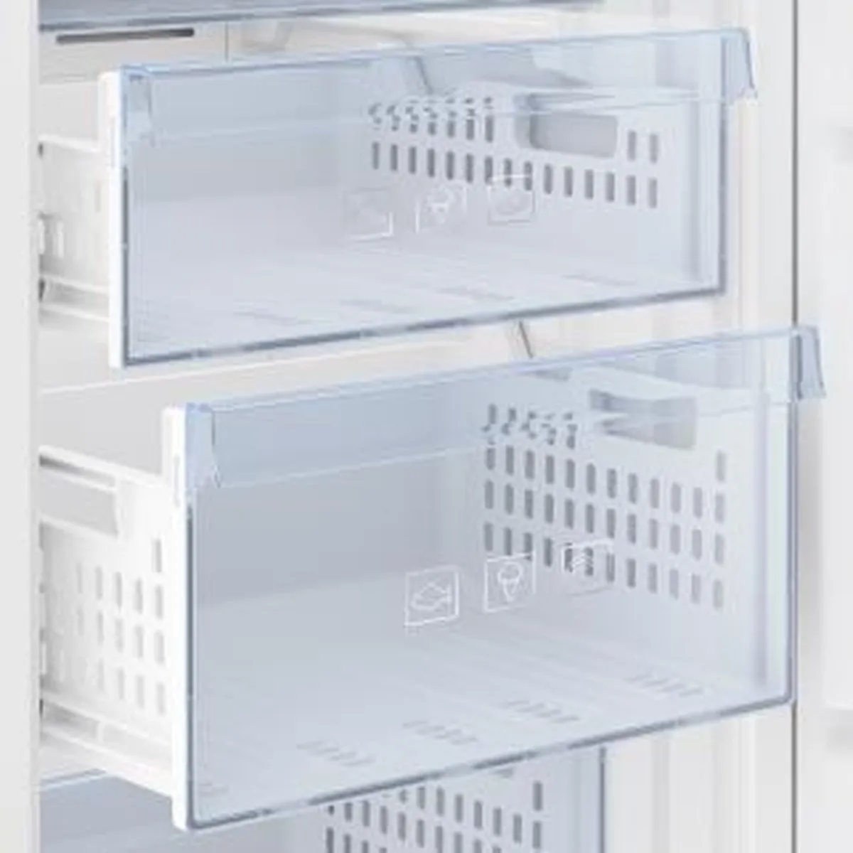 Beko BFNA247E30SN Inbouw Vrieskast 220L - NoFrost - 6 Vakken