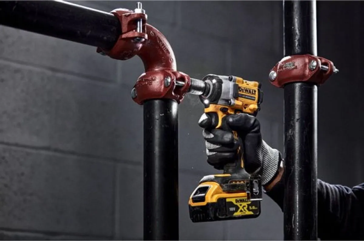 DeWalt DCF923N Slagmoersleutel 406Nm 18V XR - 3/8"