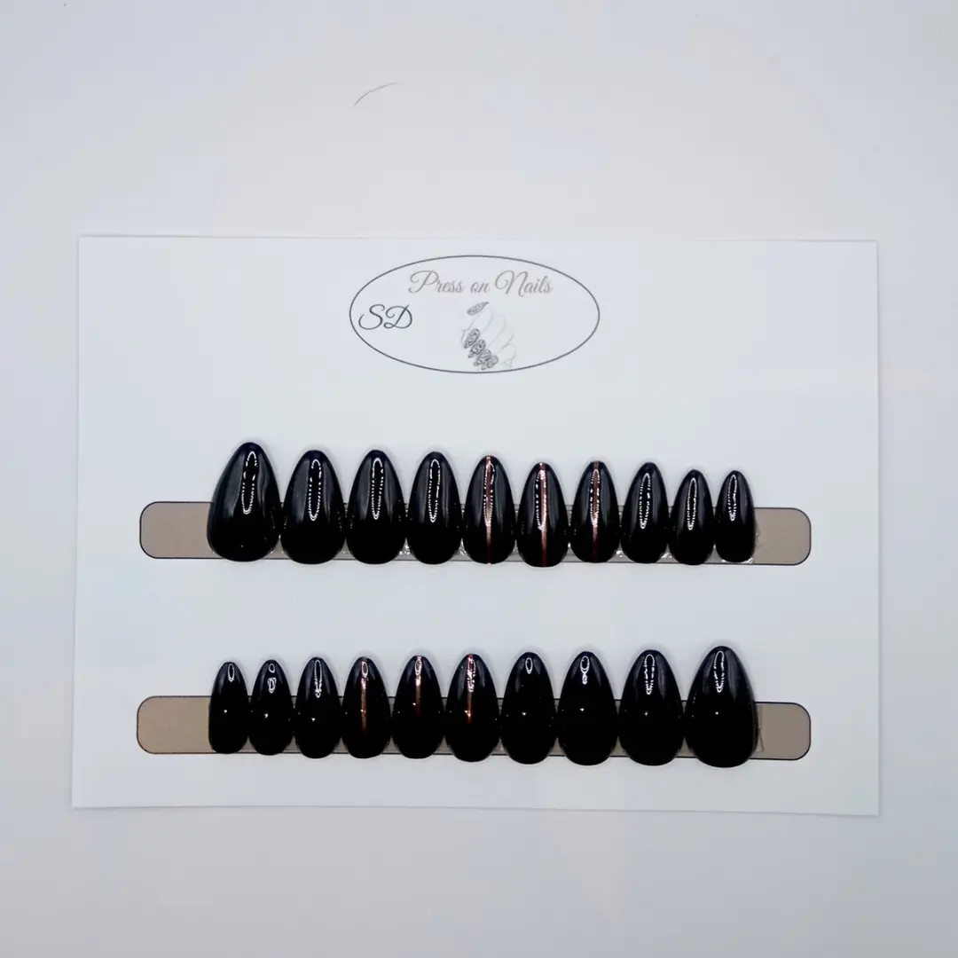 SD Press on Nails B-217 Plaknagels - 20 Stuks - Zwart/Rose Gold Stiletto - afbeelding 6 van 6