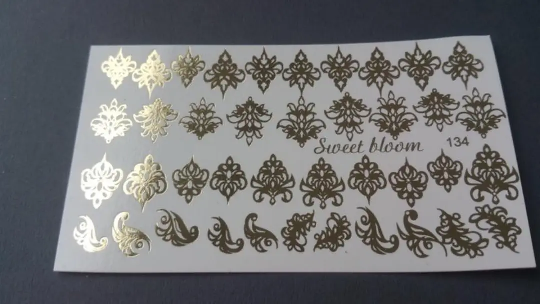 Korneliya Folie Decal Goud