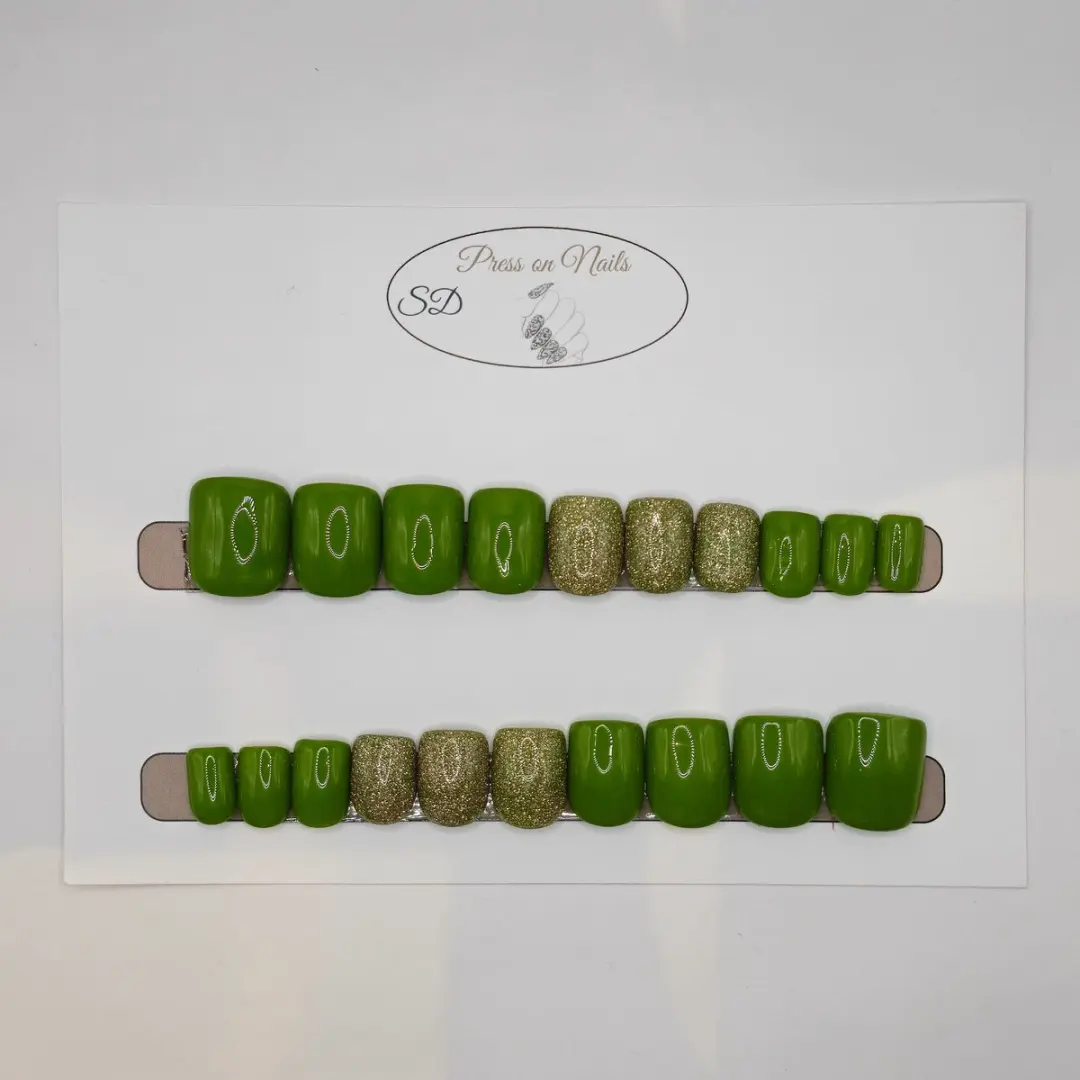 SD Press on Nails Groene Glitternagels Short Square - 20 Stuks