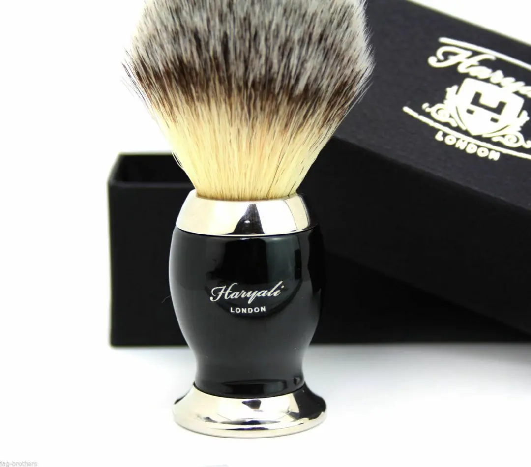 Haryali London Scheerkwast Zwart & Zilver