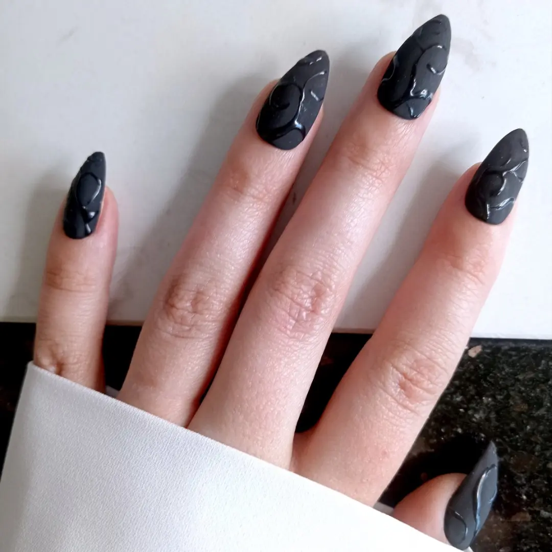 SD Press on Nails No. 29 Lacrymosa Nagelset - 20 Stuks - Medium Stiletto - Gothic
