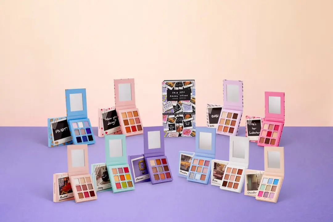 Makeup Revolution X Friends Eyeshadow Palette Vault