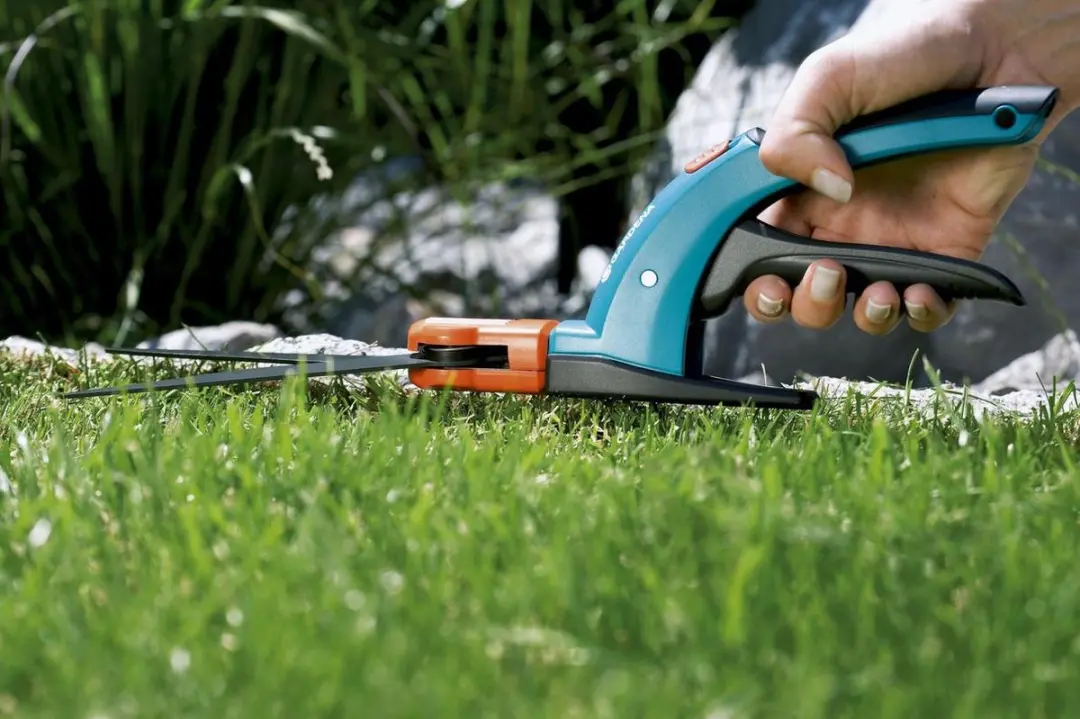Gardena Comfort Grasschaar 360° - Antikleef Coating