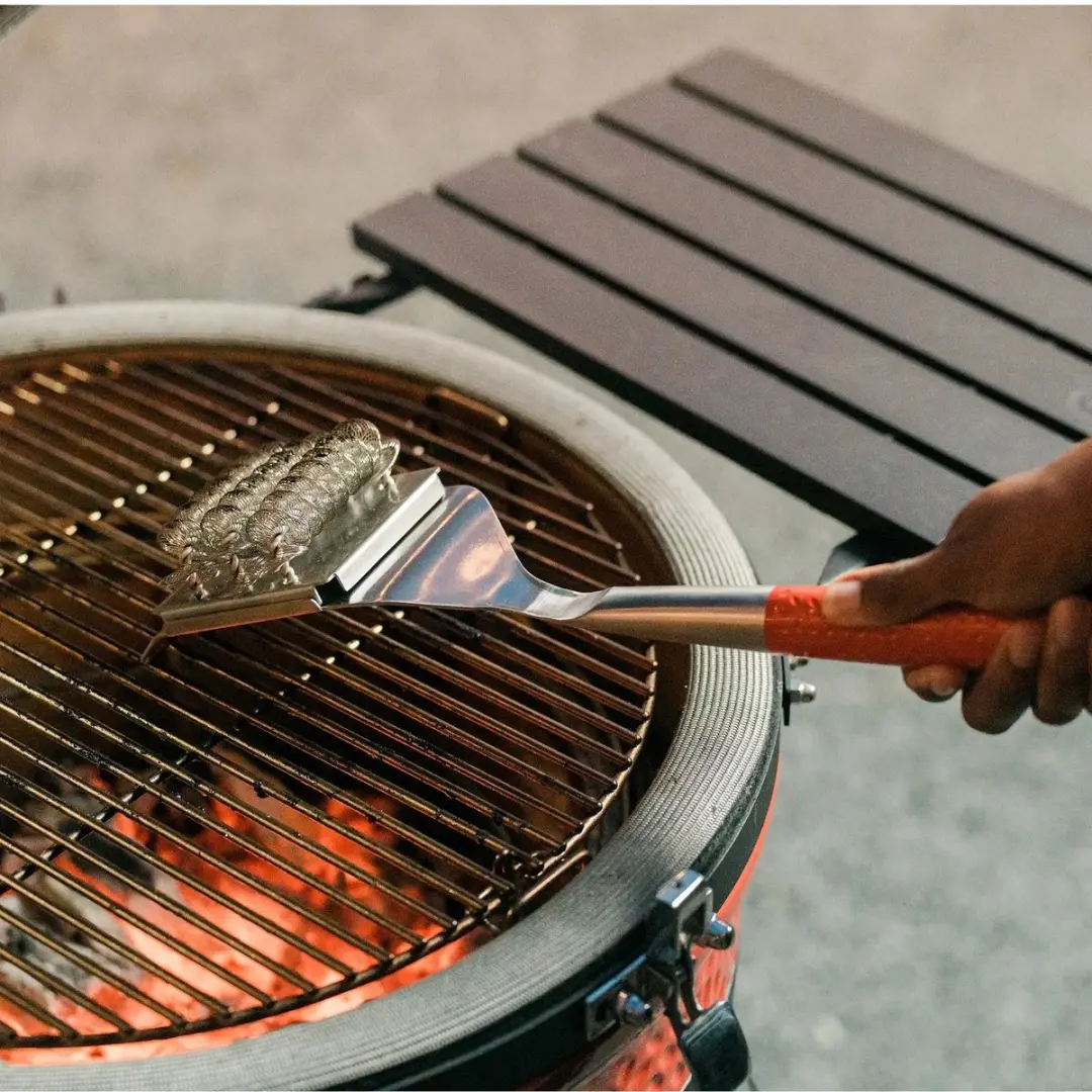 Kamado Joe Grill Cleaning Brush - Zilver/Rood