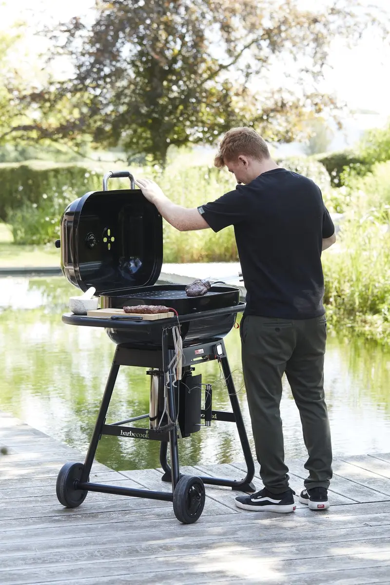 Barbecook Magnus Comfort Houtskoolbarbecue 14 Burgers - Zwart