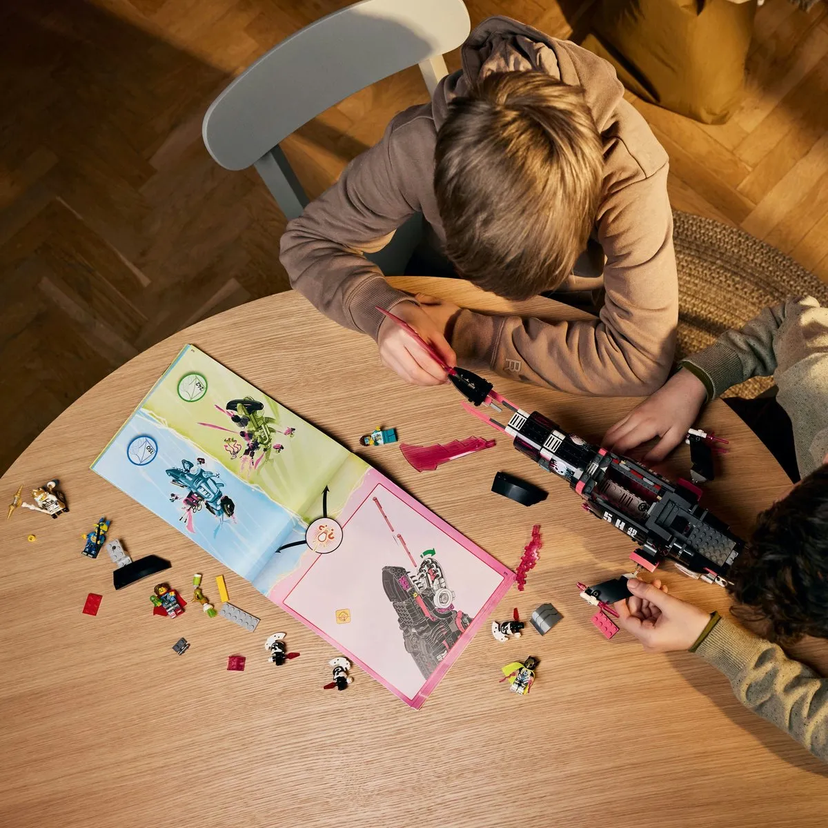 LEGO DREAMZzz Nachtmerrie Haaienonderzeeër 71500 - 1413 Stukken - 5 Minifiguren