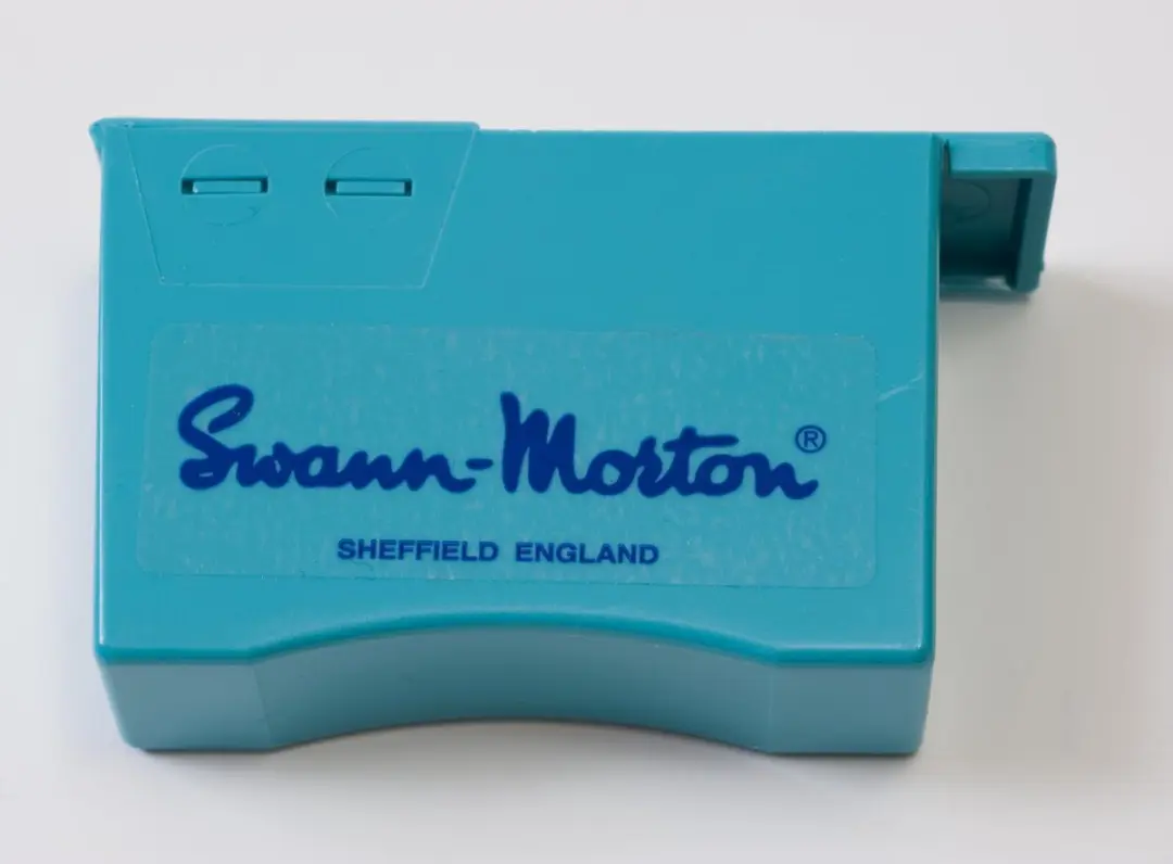 Swann Morton Mescontainer Blauw