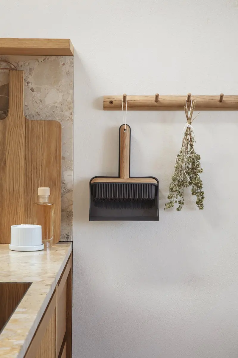 Eva Solo Sweep Veger en Blik 530671 - Hout/Zwart