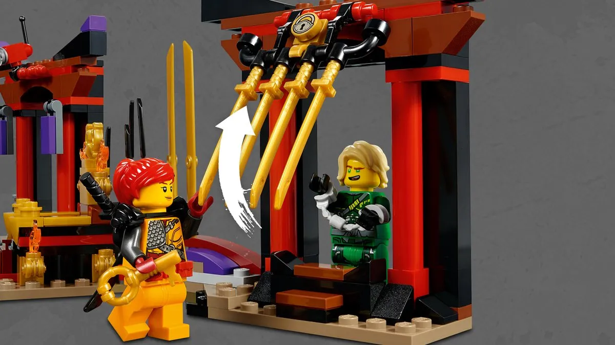 LEGO Ninjago Troonzaalduel 70651 - 221 Stukken - 5 Minifiguren